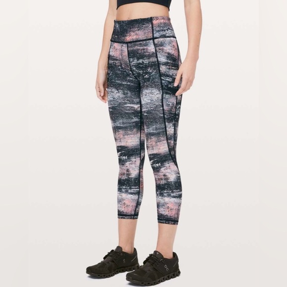 Lululemon Time To Sweat Crop 23” Leggings Azurite Poppy Coral Multi Sz 6 Rare - Picture 2 of 11